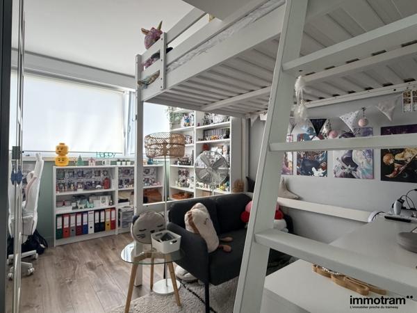Vente Appartement 151m 2 - 5 chambre(s) - Lille, Saint Maur • Réf. VA27010