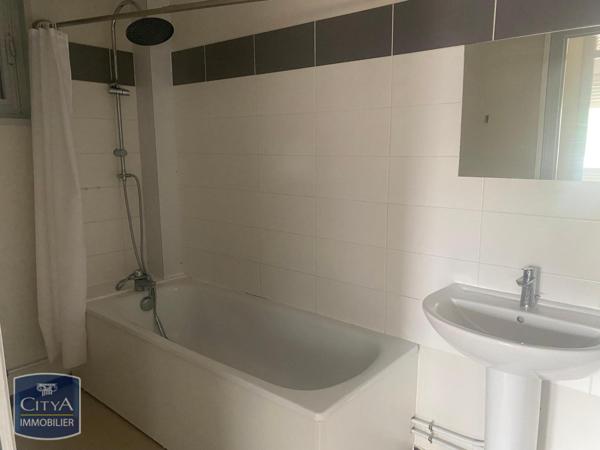 Appartement à louer 4 pièces 87.67m²