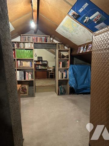 BRAINS : A vendre Maison situé dans le bourg