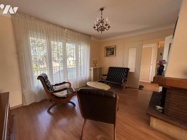 BRAINS : A vendre Maison situé dans le bourg