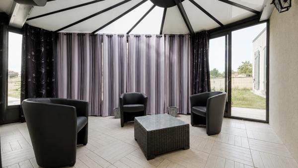 Maison de plain-pied avec piscine et garage - 3 chambres - La Couronne Détails des diagnostics énergétiques