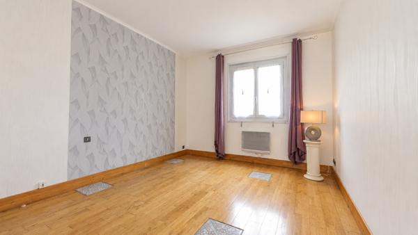 Maison de plain-pied avec piscine et garage - 3 chambres - La Couronne Détails des diagnostics énergétiques