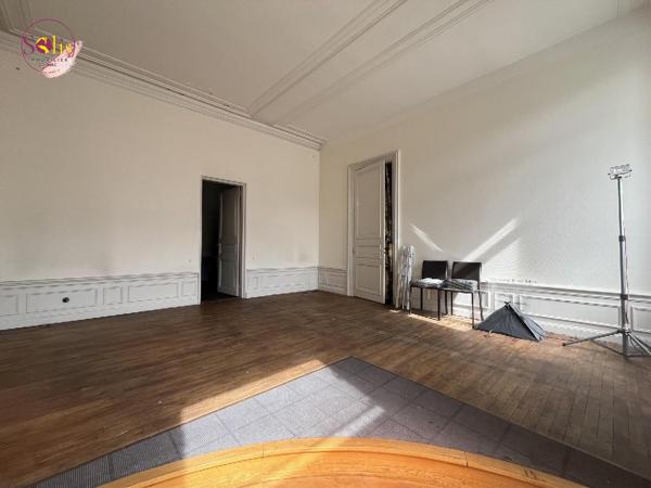 Bureaux de plain pied en centre ville de COGNAC ! Profitez ...