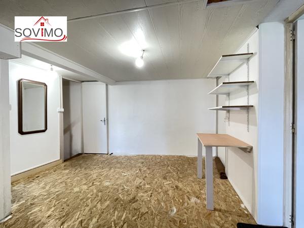 MAISON DE VILLAGE TOUT CONFORT, GARAGE ATTENANT, COUR, TERRAIN SÉPARÉ CONSTRUCTIBLE