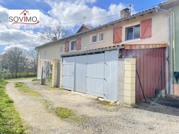 MAISON DE VILLAGE TOUT CONFORT, GARAGE ATTENANT, COUR, TERRAIN SÉPARÉ CONSTRUCTIBLE