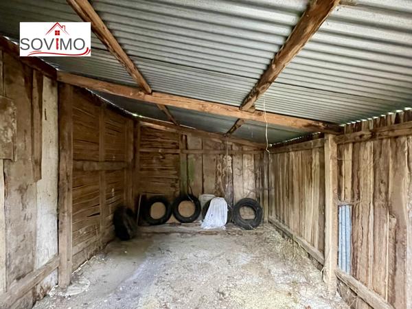 MAISON DE VILLAGE TOUT CONFORT, GARAGE ATTENANT, COUR, TERRAIN SÉPARÉ CONSTRUCTIBLE