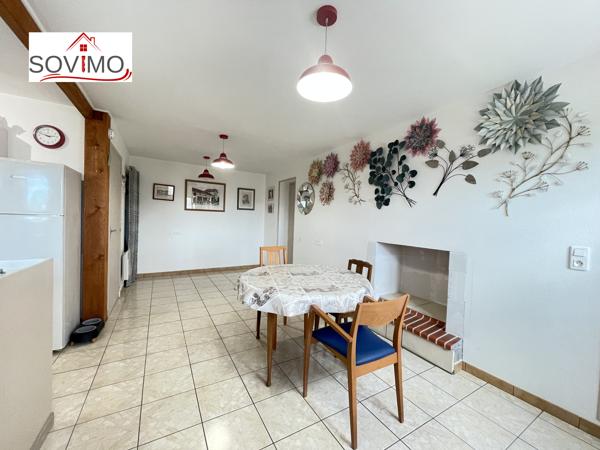 MAISON DE VILLAGE TOUT CONFORT, GARAGE ATTENANT, COUR, TERRAIN SÉPARÉ CONSTRUCTIBLE