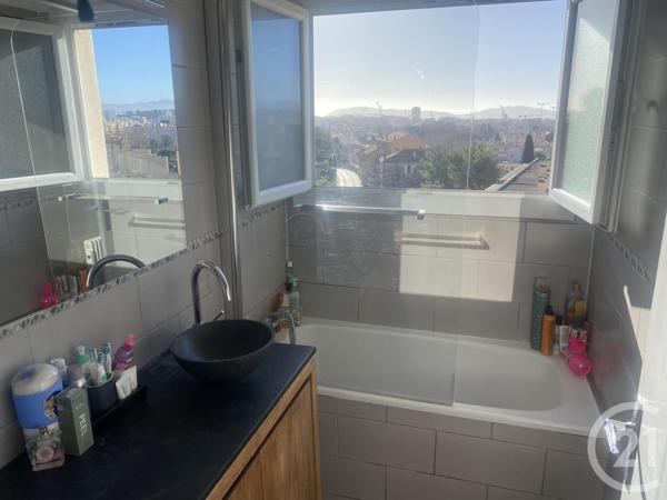 Appartement F3 à vendre  3 pièces - 60 m2 TOULON - 83