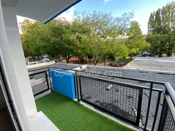 Hyper Centre : 2 pièces avec balcon !