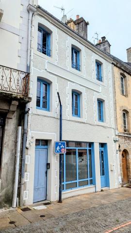 Immeuble en centre ville proche de la Laïta à Quimperlé