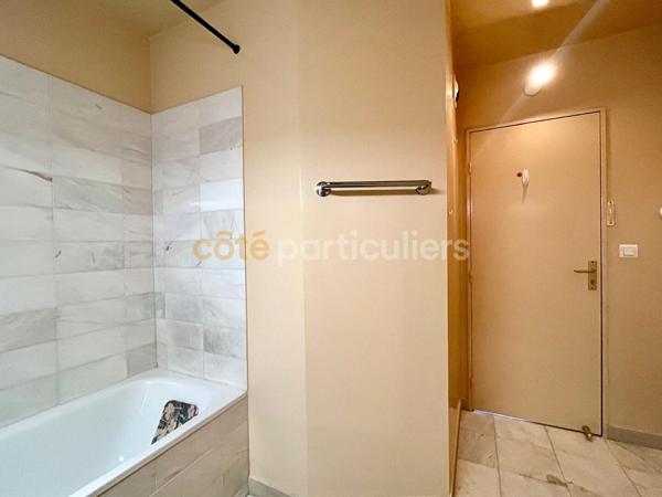 Vente
                Appartement55,53 m² - 2 Pièces -
                    ROYAN (17200)