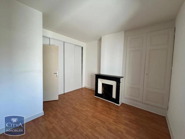 Appartement à louer 3 pièces 83.52m² Villefranche-sur-Saône (69400)