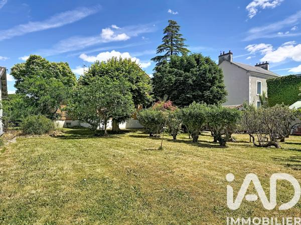 Maison à vendre 5 pièces 140 m² Argenton-sur-Creuse