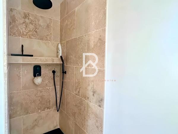 Carnon Plage (34130) CARNON PLAGE - VILLA TOIT TERRASSE - 150 m2 - 4 Suites - GARAGE - PISCINE