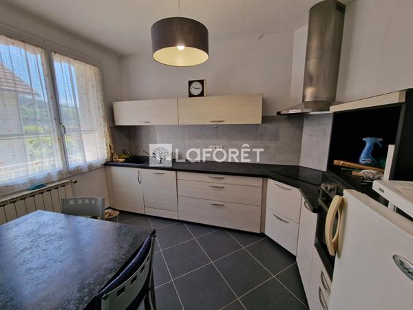 Achat maison Decazeville - 5 pièce(s) - 3 m² - 110 000 €