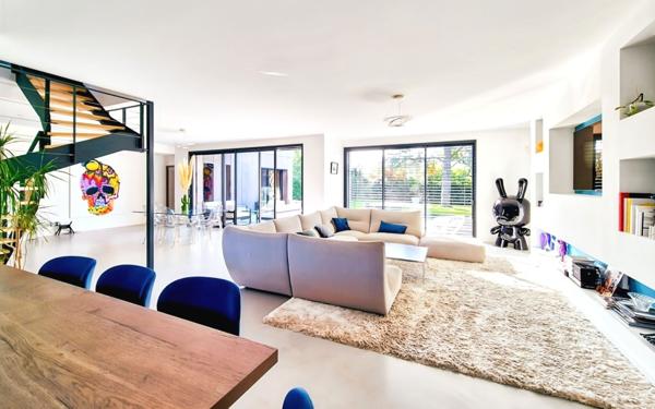 Maison à vendre    6 pièces • 260 m2 Toulouse