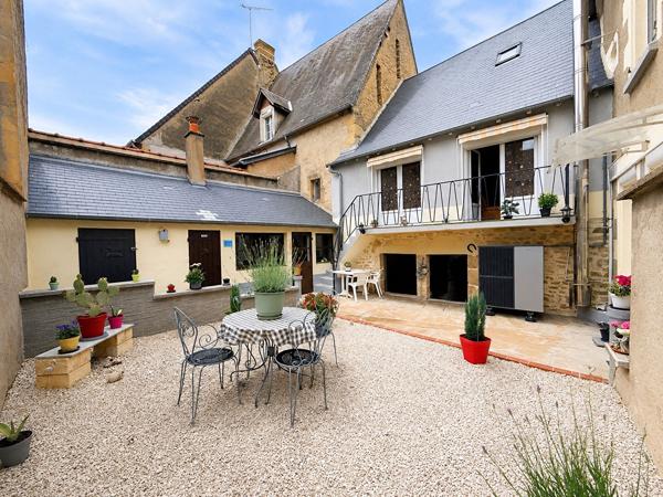 Maison Premery centre ville  30min Nevers  132m2 5 pieces annexes