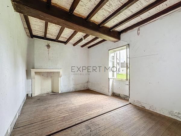 Simandre (71290) Ensemble immobilier en pierre à rénover à Simandre (71)