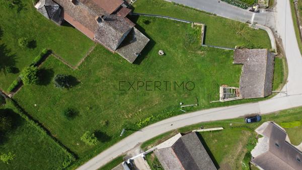 Simandre (71290) Ensemble immobilier en pierre à rénover à Simandre (71)