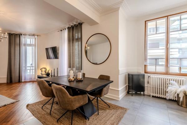 Appartement à vendre 3 pièces de 81 m2 ANNEMASSE (74)