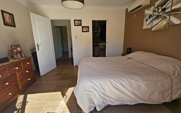 Maison à vendre    5 pièces • 150 m2 La Bouilladisse