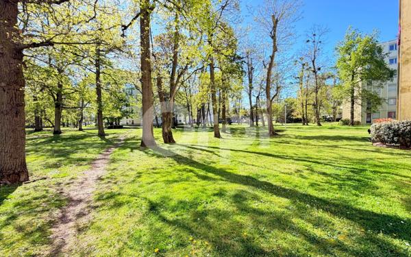 Appartement à vendre    2 pièces •  Verneuil-sur-Seine