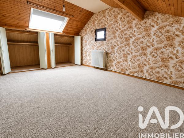 Maison à vendre 6 pièces 137 m² Luisant