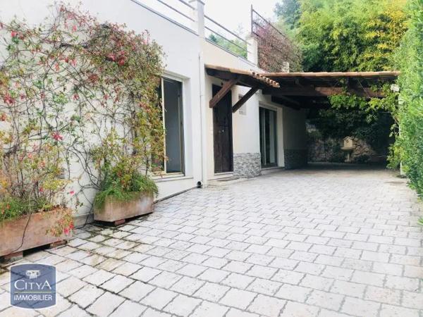 Maison à louer 4 pièces 97.55m² Mandelieu-la-Napoule (06210)