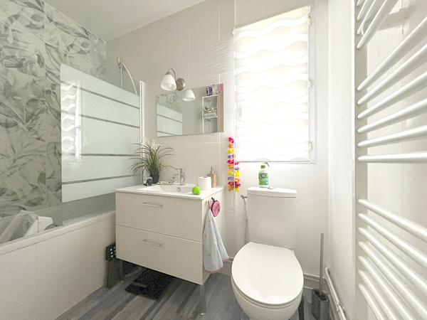 Maison Nantes 5 pièce(s) 87.57 m2 , Nantes