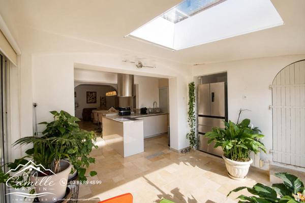 Appartement Saint Raphael 5 pièce(s) 122 m2 avec jardin et parking