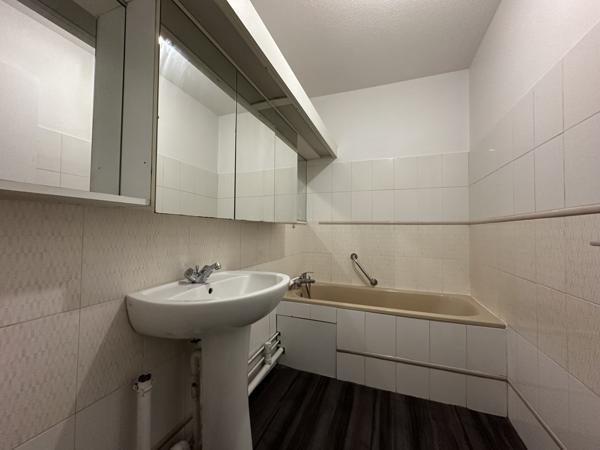 Appartement 3 pièce(s) 2 chambre(s) 58.72 m²