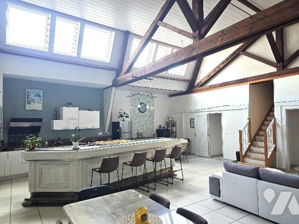 Appartement 204 m² – 5 chambres – Proche hôpital – Vichy