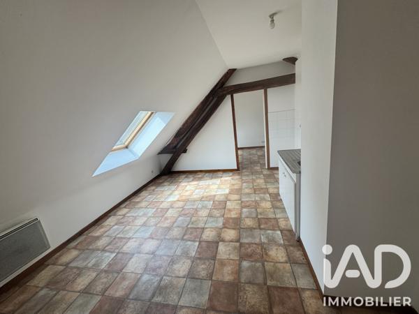 Location appartement 2 pièces 26 m² Montereau-Fault-Yonne