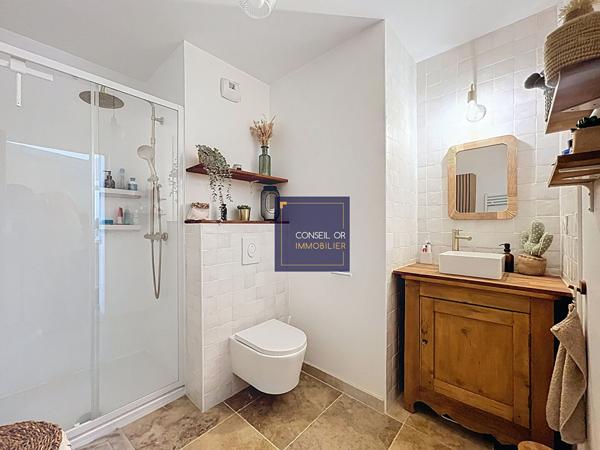 Charmant appartement T2 meublé , Tassin la demi lune Charmant appartement T2 meublé , Tassin la demi lune