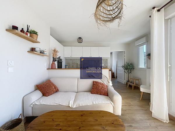 Charmant appartement T2 meublé , Tassin la demi lune Charmant appartement T2 meublé , Tassin la demi lune