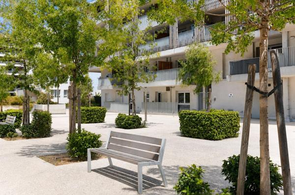 Proche PARC LONGCHAMP T3 avec double box - spécial et uniquement investisseur