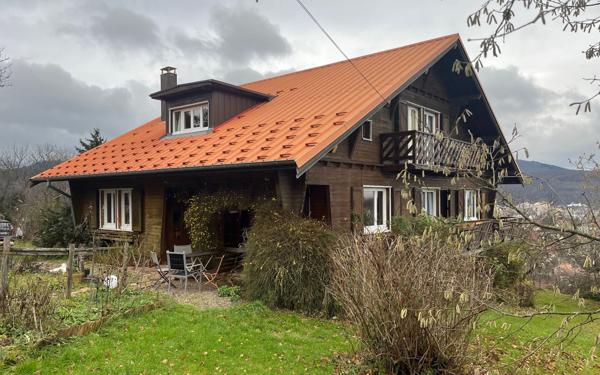 Maison à vendre    8 pièces •  Thann