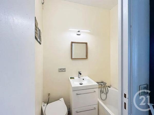 Appartement F1 à vendre  1 pièce - 16 m 2   PARIS  - 75018