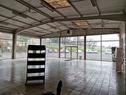 Local Commercial
         5 pièces
        - 1260 m²