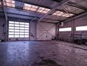 Local Commercial
         5 pièces
        - 1260 m²