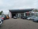 Local Commercial
         5 pièces
        - 1260 m²