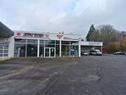 Local Commercial
         5 pièces
        - 1260 m²