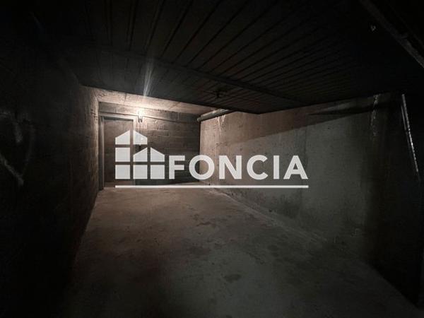 Location Parking - 7 RUE DES GALOUBIES Chamalieres 63400