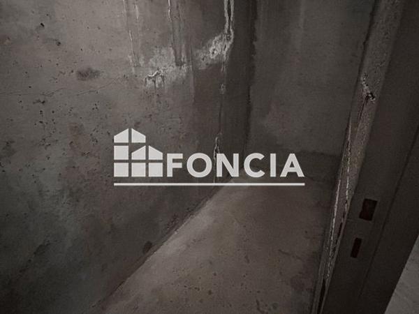 Location Parking - 7 RUE DES GALOUBIES Chamalieres 63400