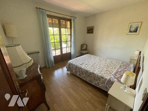 Maison avenue de la SOUDE 13009, 7 pièces dans lotissement privé, 144m² sur parcelle de 920m².