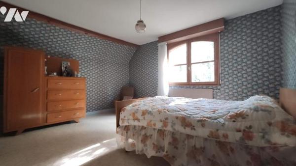 Pavillon individuel en semi plain pied avec sous-sol complet