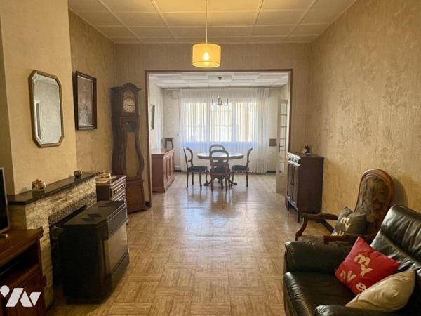 Maison à usage d'habitation 