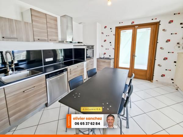 Maison avec Piscine + terrain attenant à Lamothe proche Brioude