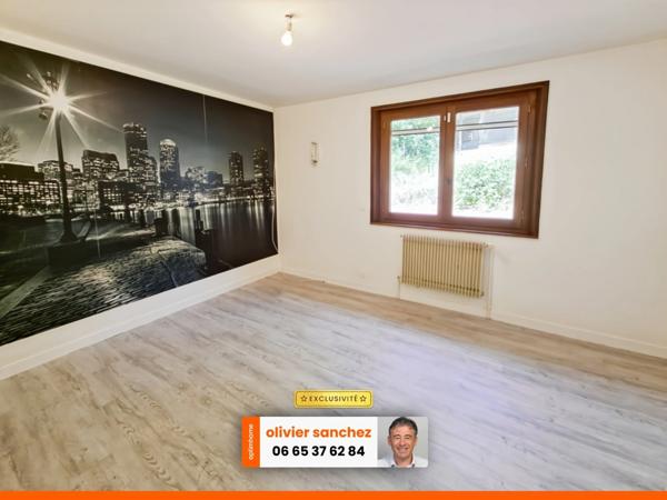 Maison avec Piscine + terrain attenant à Lamothe proche Brioude