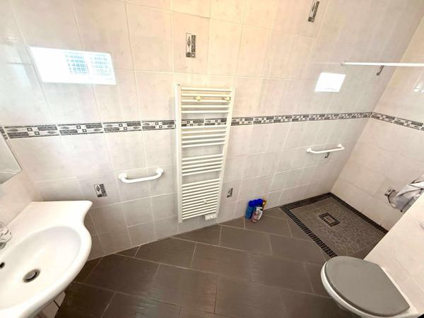 Maison T5 de 120 m² habitables avec grande terrasse Claira